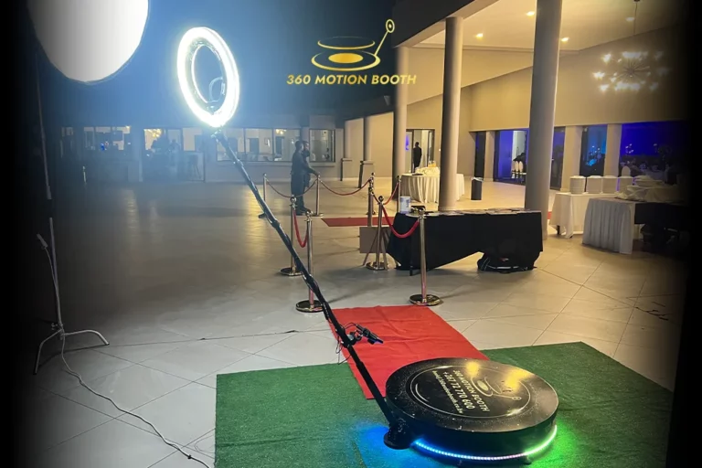 How to Choose the Best 360 Video Spin Booth for Your Needs and Budget